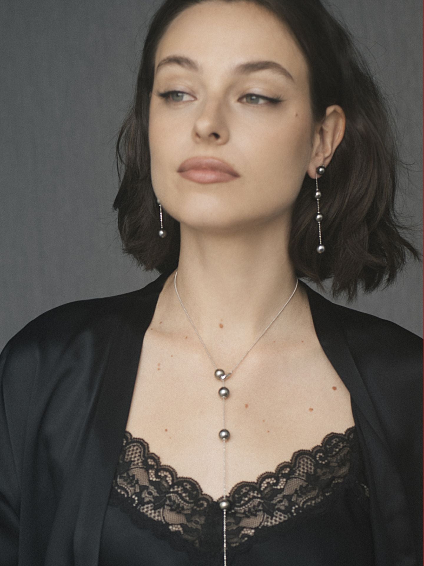 Náušnice YANA NESPER z bieleho zlata s perlami Tahiti