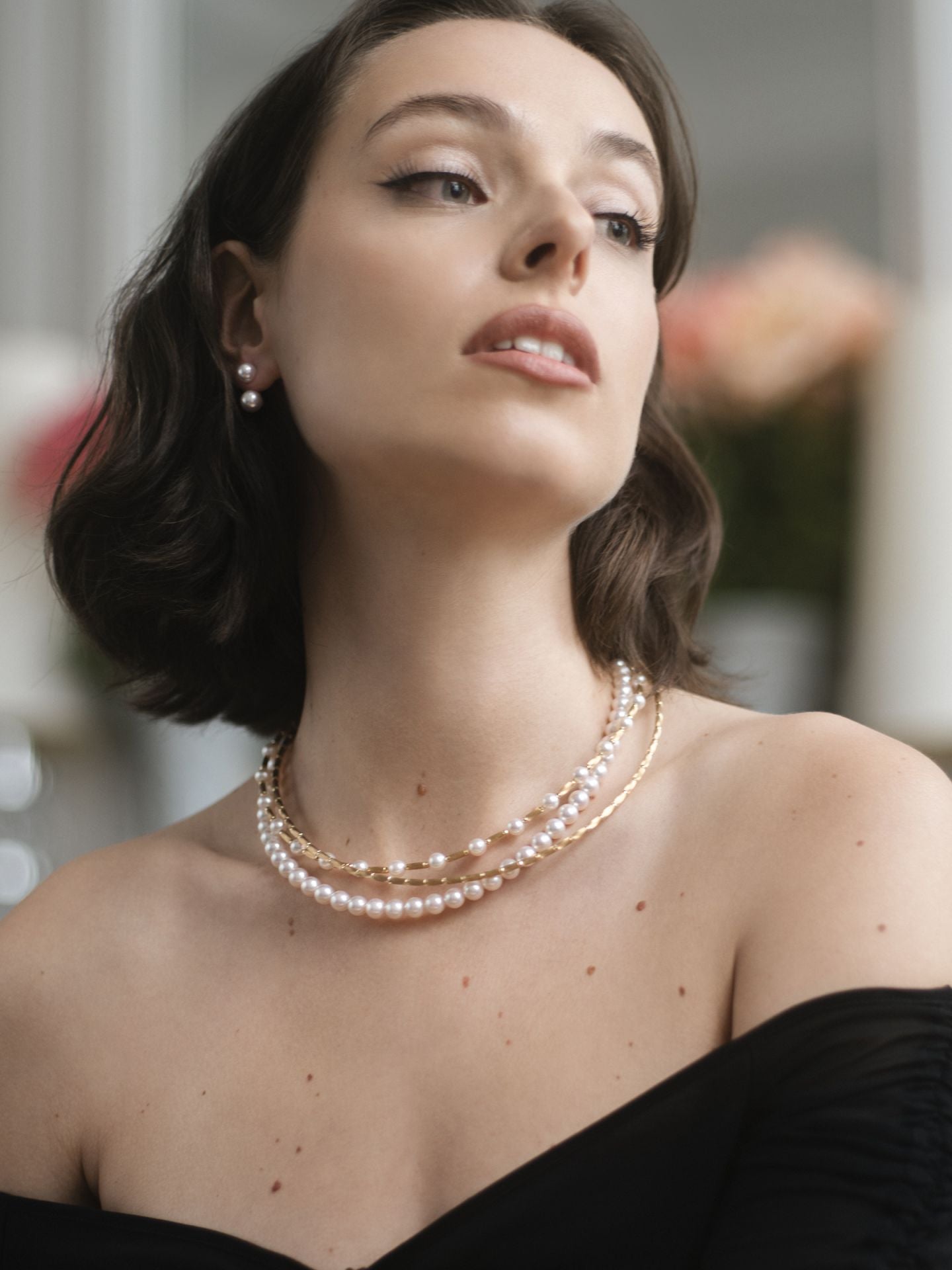 Nahrdelník YANA NESPER perlový s magnetickým zapínaním