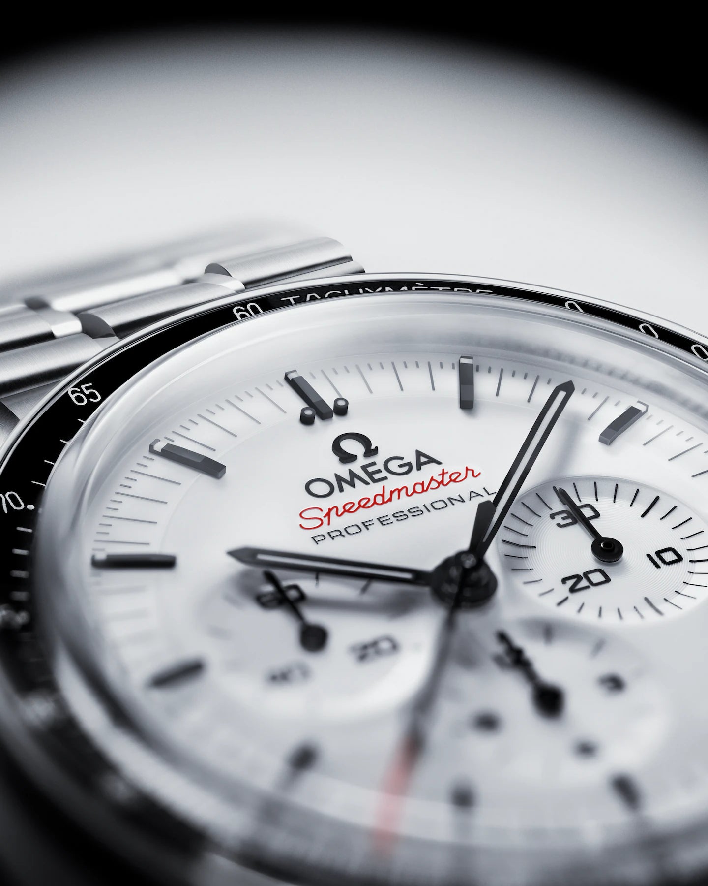 Omega Speedmaster Moonwatch Professional