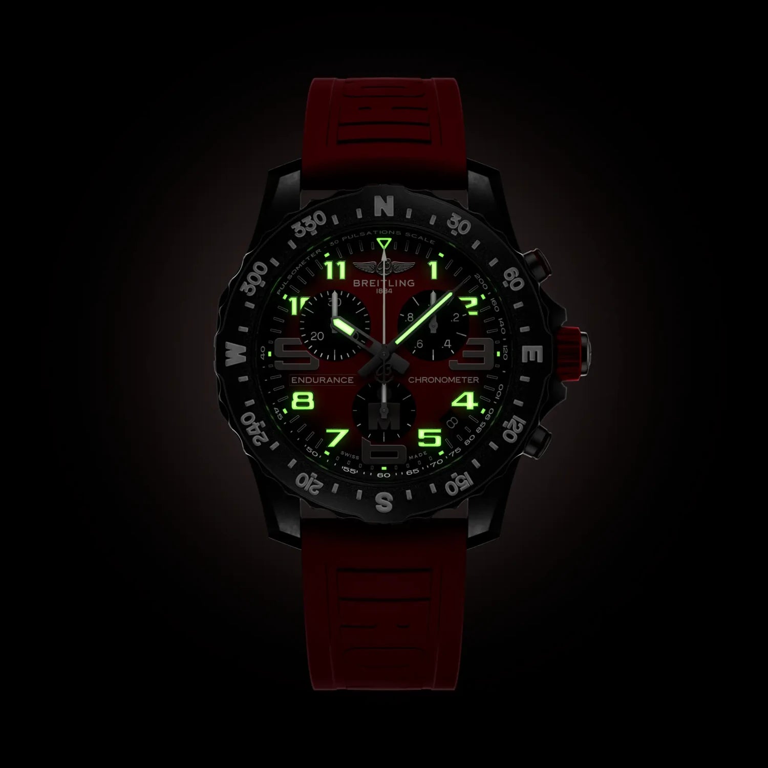 Breitling Endurance Pro Ironman® X823109A1K1S1 — lume shot