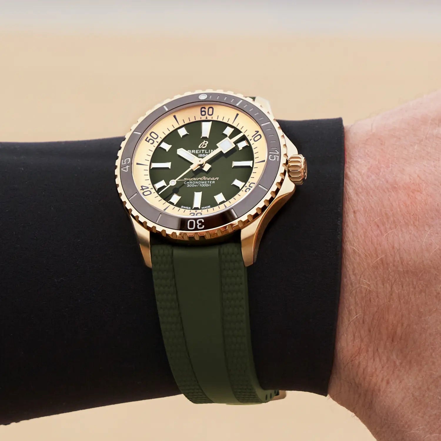 Breitling Superocean Automatic 42 N17375201L1S1 — lifestyle