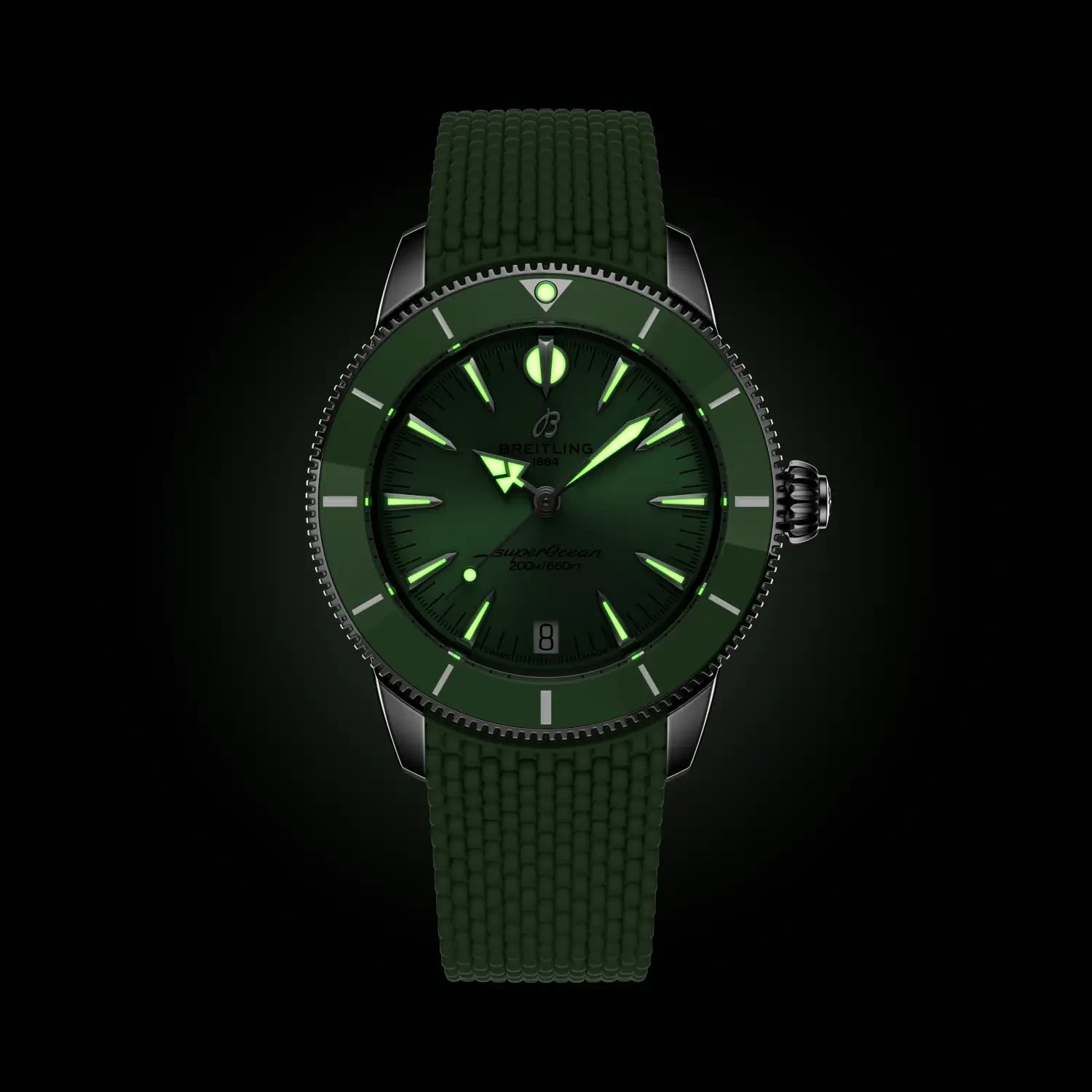 Breitling Superocean Heritage Automatic 36 A10390361L1S1 — lume shot