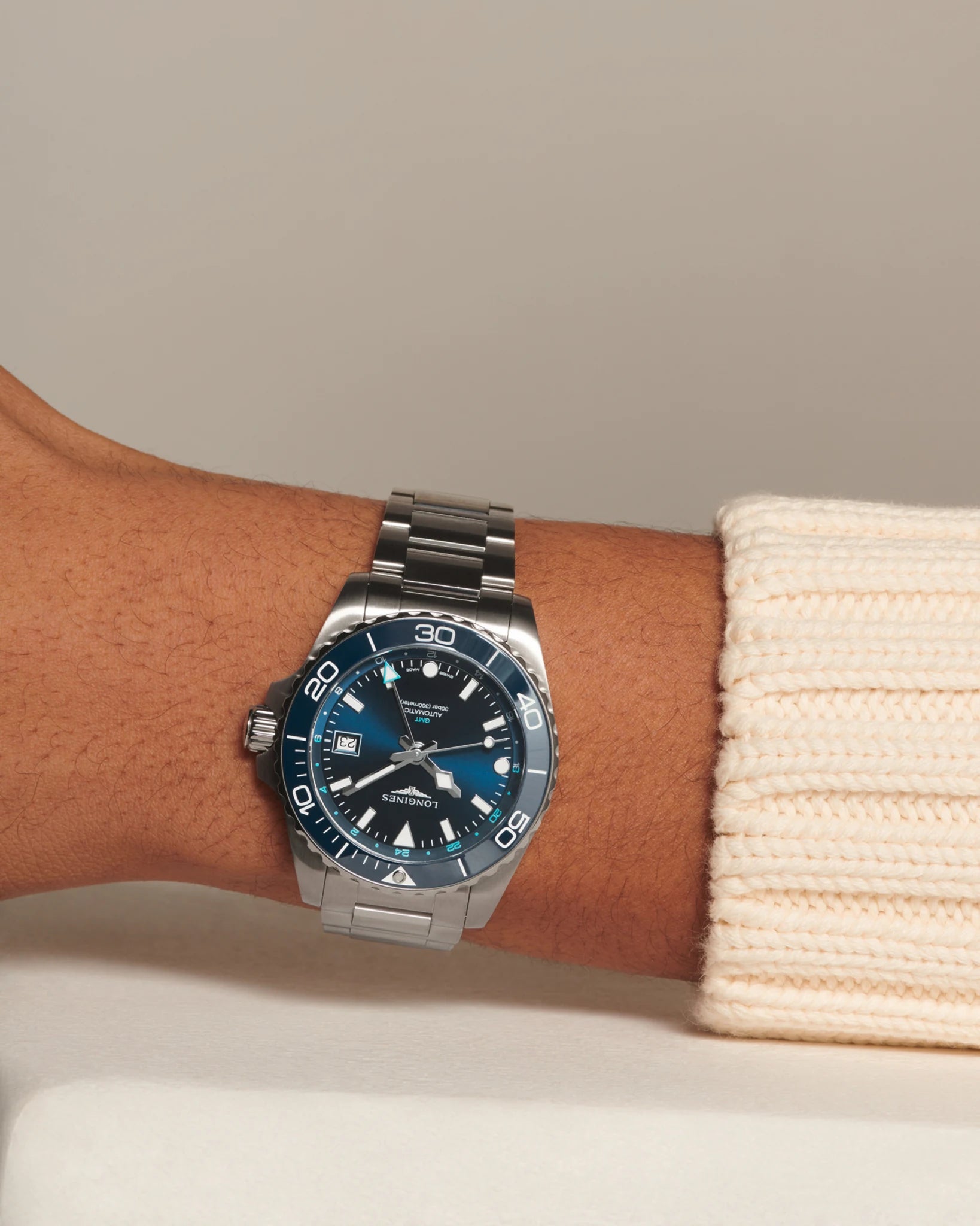 Longines HydroConquest GMT - 10