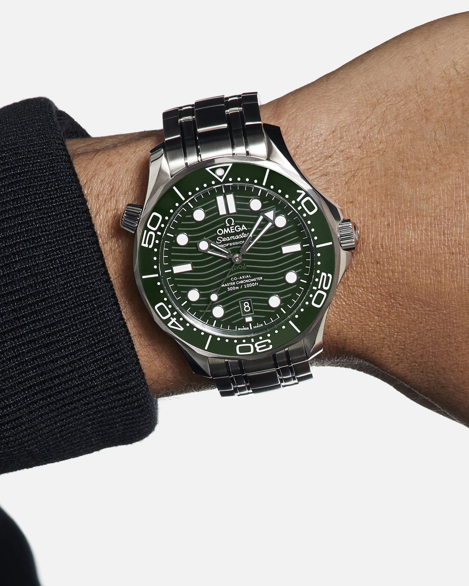 Omega Diver 300m Co-axial Master Chronometer 42 mm - 4
