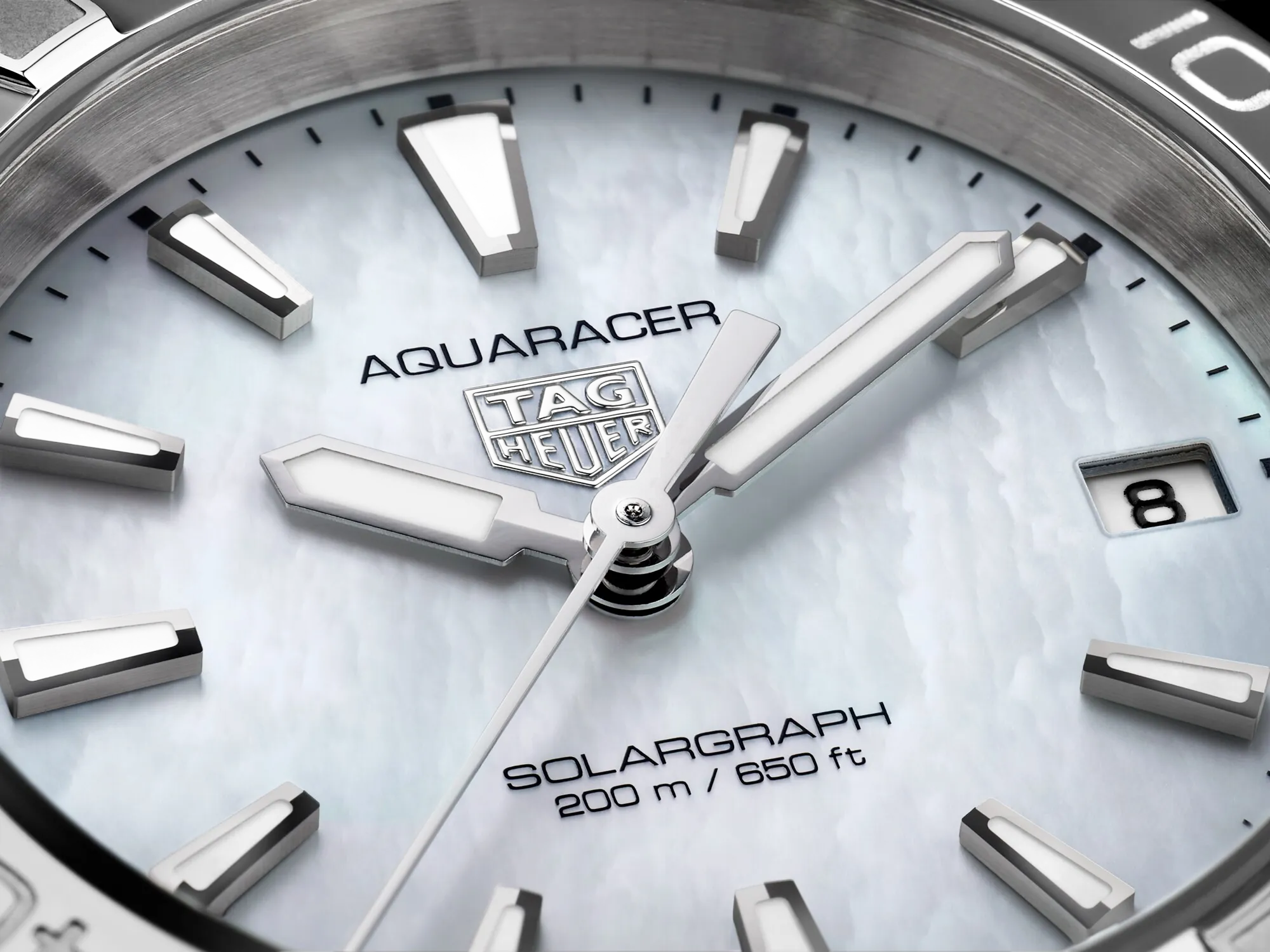 TAG Heuer Aquaracer Professional 200 Solargraph 34 mm